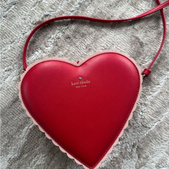 Kate Spade Red Heart Crossbody Bag - Picture 1 of 8
